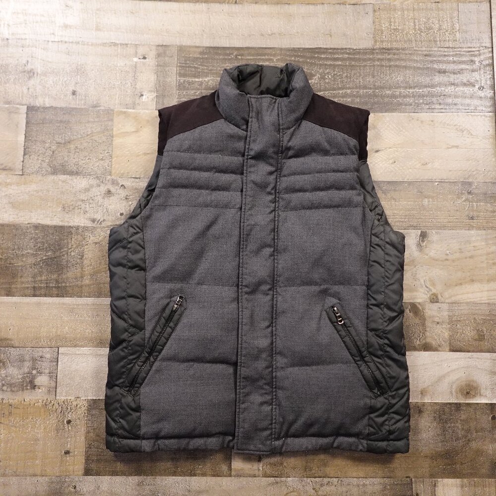 Hugo Boss Down‎ Puffer Vest Men’s 40R Gray Wool Blend Quilted Full Zip Luxury